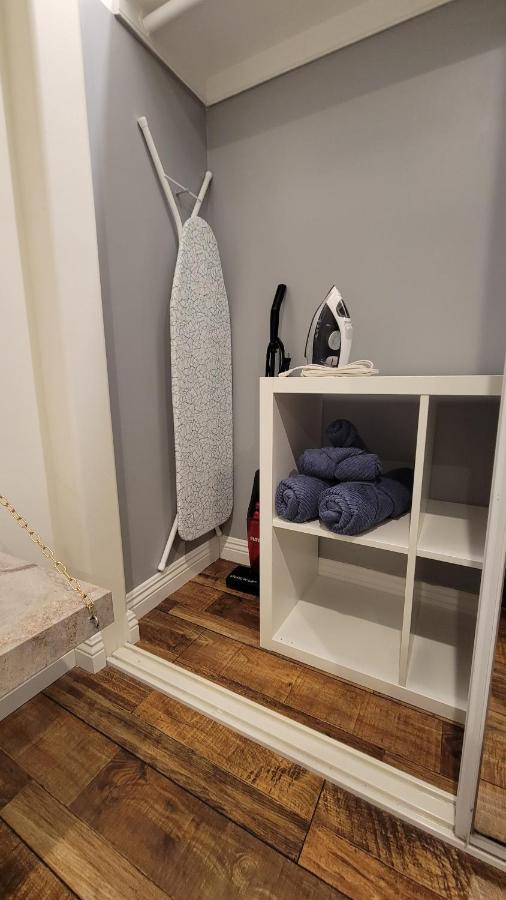 לוס אנג'לס Large 1-Bedroom With Kitchen In Encino מראה חיצוני תמונה