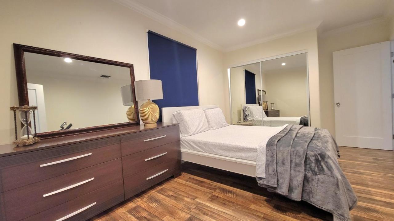 לוס אנג'לס Large 1-Bedroom With Kitchen In Encino מראה חיצוני תמונה